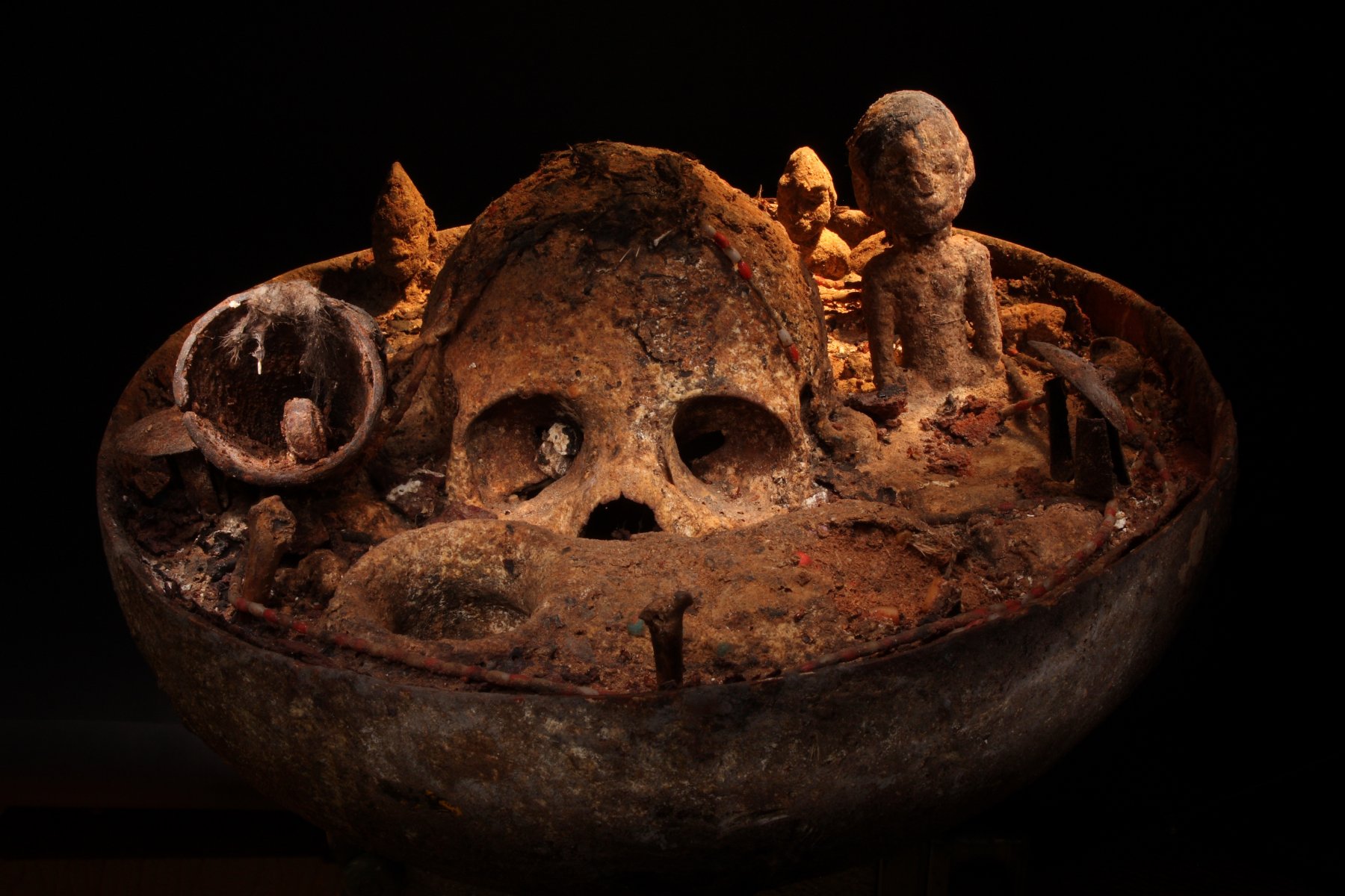Vodun skull bowl
Fon ethnic, Benin