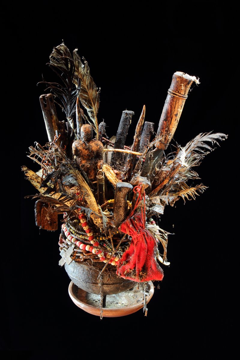 Palo Naganga cauldron used in magic Palo ceremonies
Havanna, Cuba