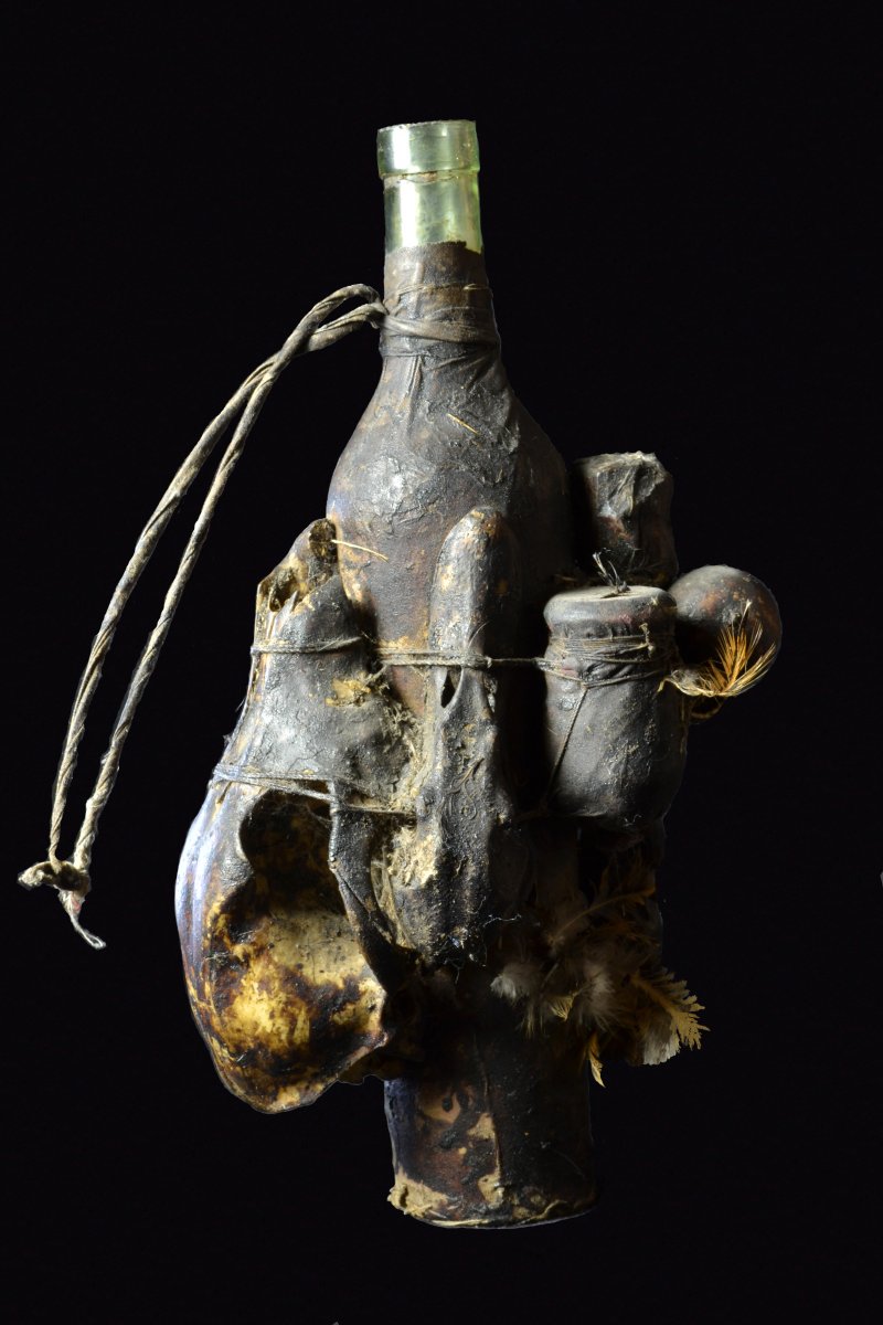 Magic vodun bottle
Mono region, Benin