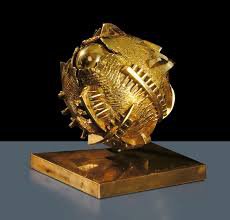 Sfera  - Arnaldo Pomodoro