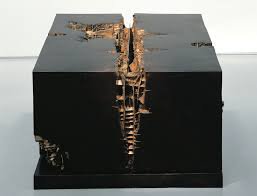 Il Cubo - Arnaldo Pomodoro