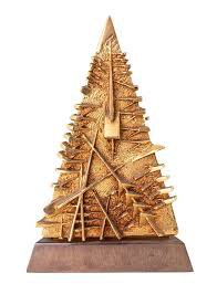 Piramide - Arnaldo Pomodoro