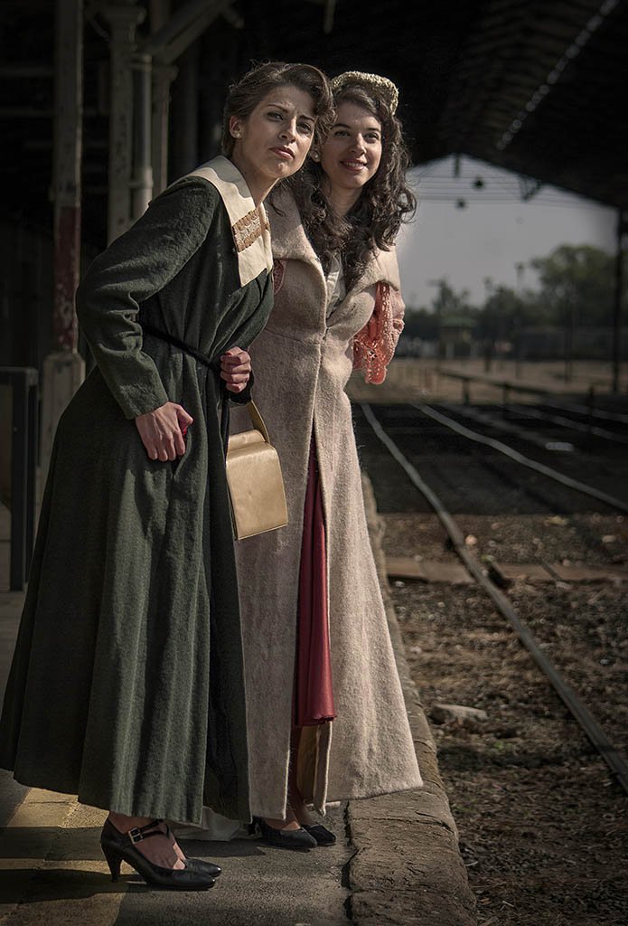 Waiting for the train - Hans Wolfgang Müller