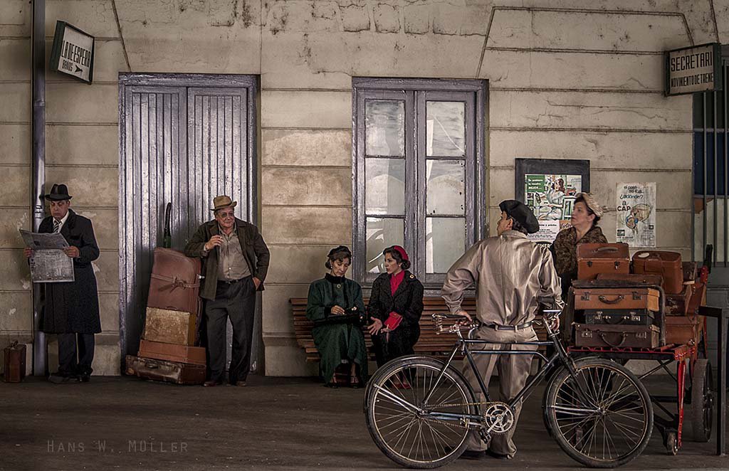 Old train station - Hans Wolfgang Müller